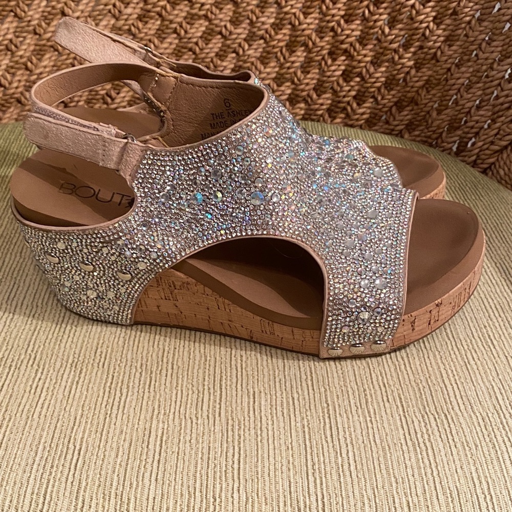 Corkys The Ashley Rhinestone Wedge Sandals. Size 6. Gorgeous Sandals! - Picture 9 of 15